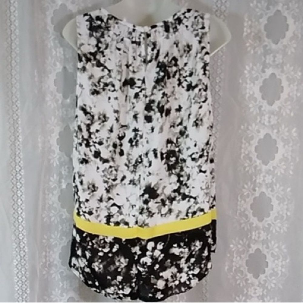 Simply Vera Vera Wang Wang Women’s Top Size M - Picture 9 of 9